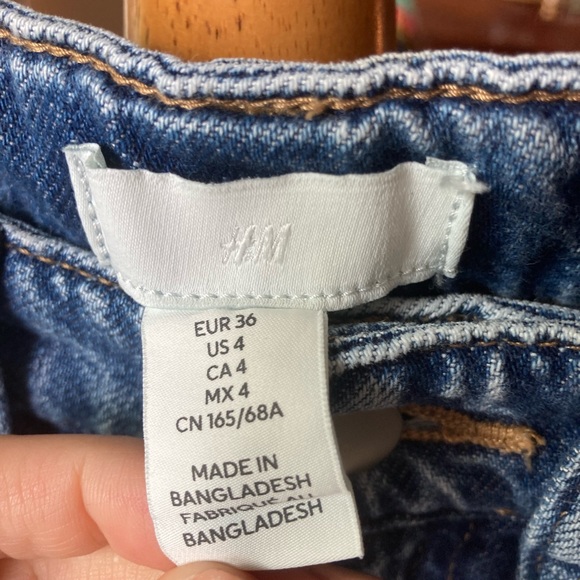 H &M Loose-fitted Wide Regular Denim Blue Jeans (4) - Picture 8 of 8